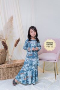 Mek Moden Kurung Grey Kids Feature