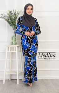 Showing the front side of Emanee - Kurung Medina V7 Blue Black